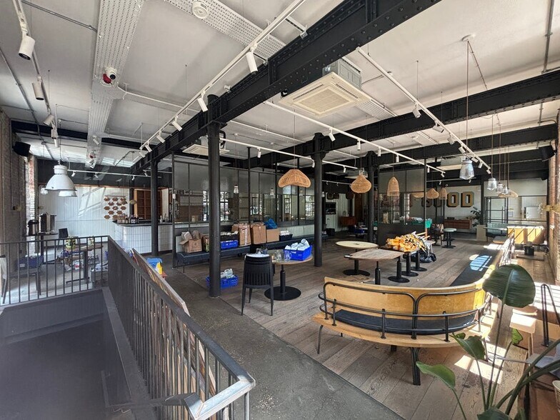Brewery Sq, Dorchester for sale - Interior Photo - Image 3 of 10