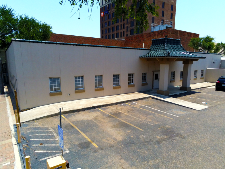 917 Farragut St, Laredo, TX for sale - Building Photo - Image 2 of 5