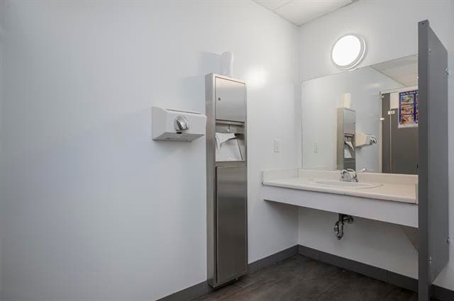 1959 152nd St, Surrey, BC for sale - Interior Photo - Image 1 of 1