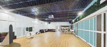 15 Main St, Coatbridge to rent Interior Photo- Image 1 of 2