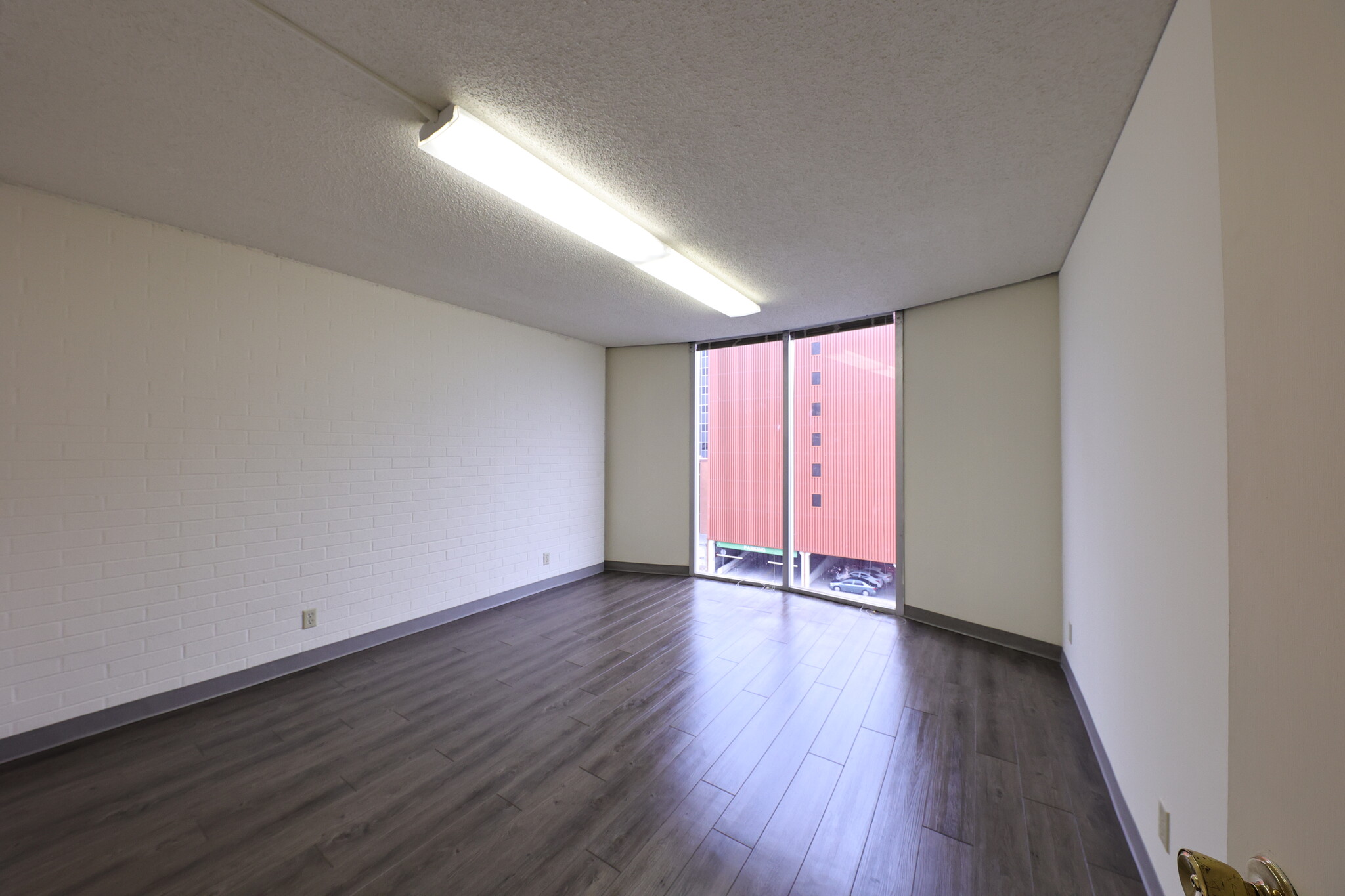 710-724 Buffalo St, Corpus Christi, TX for rent Interior Photo- Image 1 of 3