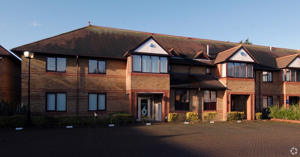 Armstrong Rd, Maidstone for sale - Primary Photo - Image 1 of 1