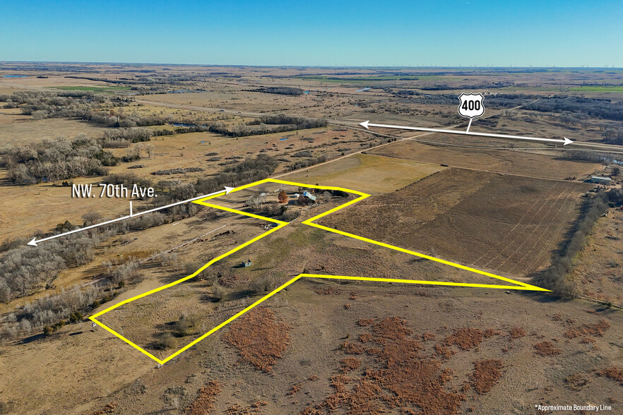 491 NW 70 Ave, Kingman, KS for sale - Primary Photo - Image 1 of 71