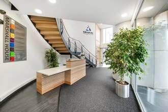 Ringway, Preston to rent Interior Photo- Image 2 of 3