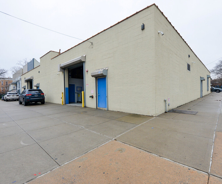 65-17 68th Ave, Glendale, NY for sale - Building Photo - Image 3 of 12