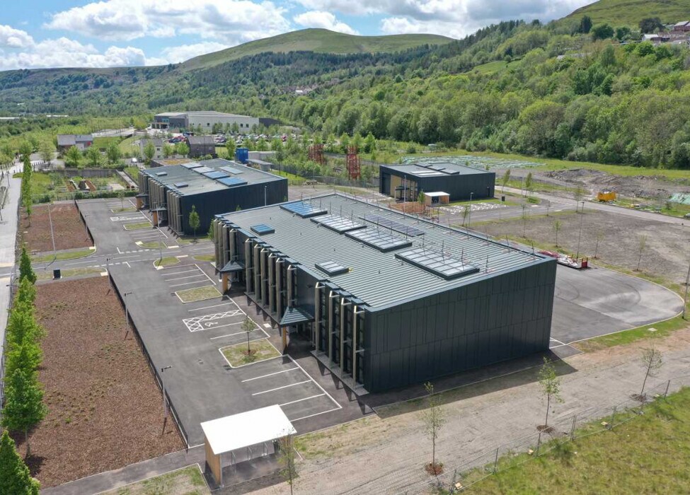 1-9 Lime Ave, Ebbw Vale for sale Primary Photo- Image 1 of 1