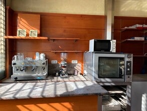 Retail in Santa Margarida de Montbui, Barcelona to rent Interior Photo- Image 2 of 7