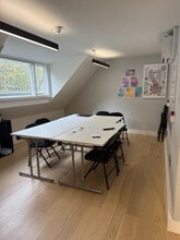 103 Charing Cross Rd, London to rent Interior Photo- Image 1 of 2