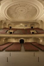 11709 Hillside Ave, Richmond Hill, NY to rent Interior Photo- Image 2 of 3