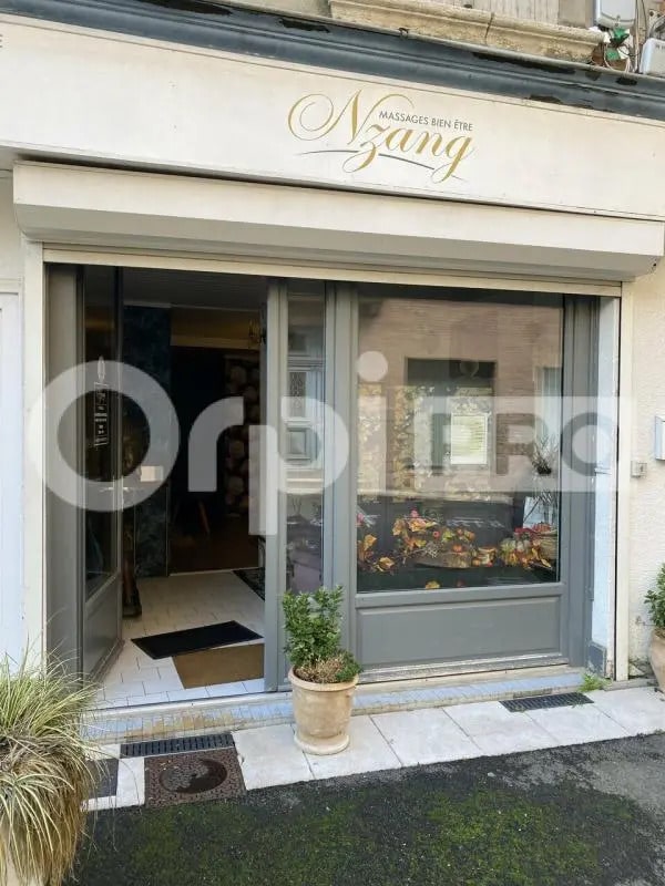 Location Commerce 34 m² - Photo 1
