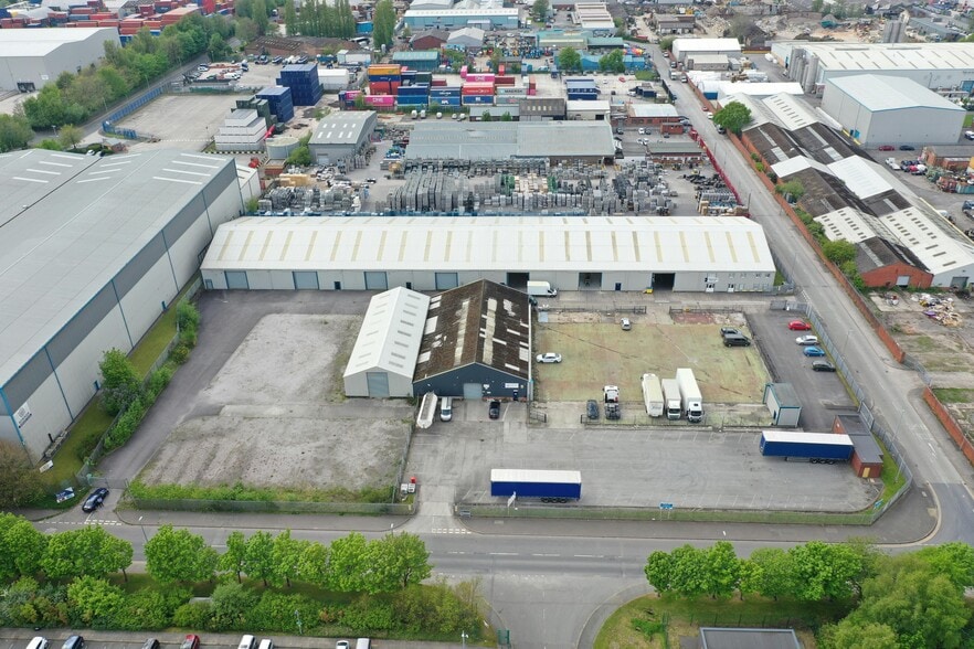 Yardley Rd, Liverpool to rent - Building Photo - Image 3 of 3