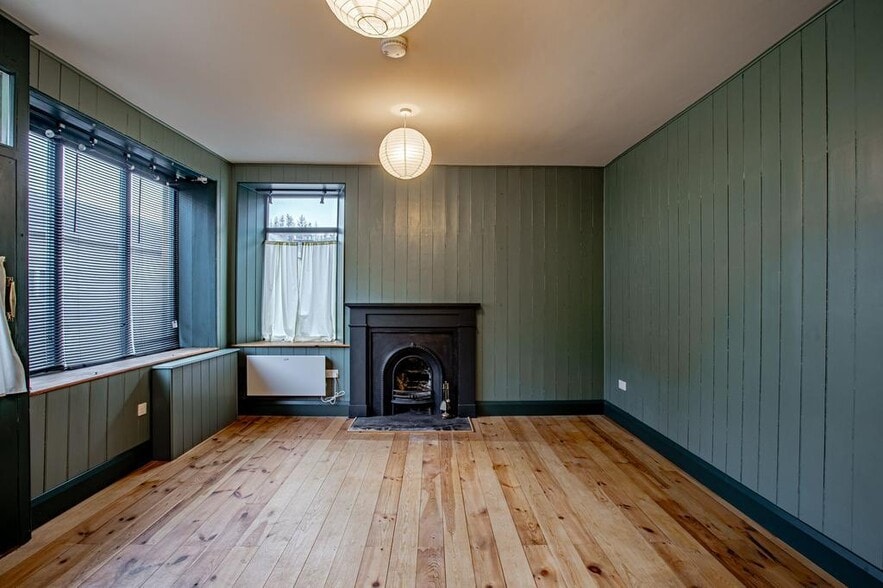 38 Henry St, Langholm for sale - Building Photo - Image 2 of 12