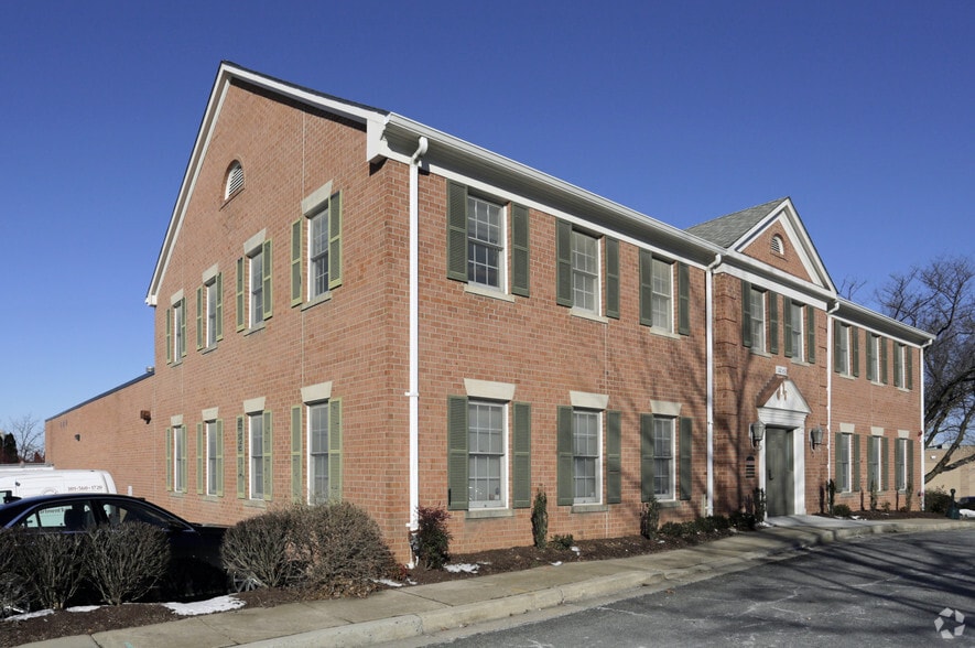 14660-14662 Rothgeb Dr, Rockville, MD for sale - Building Photo - Image 1 of 1