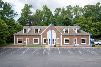 9113 Dickey Dr, Mechanicsville, VA for rent Building Photo- Image 1 of 44