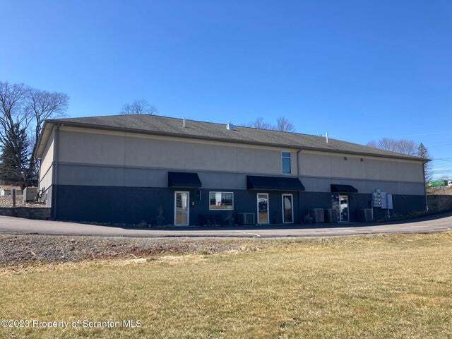 230 W Tioga St, Tunkhannock, PA for sale - Building Photo - Image 3 of 15