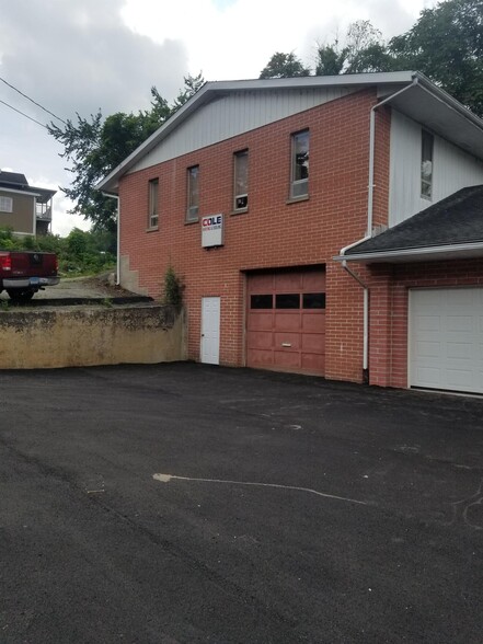 100 S Main St, Seymour, CT for rent - Building Photo - Image 3 of 6