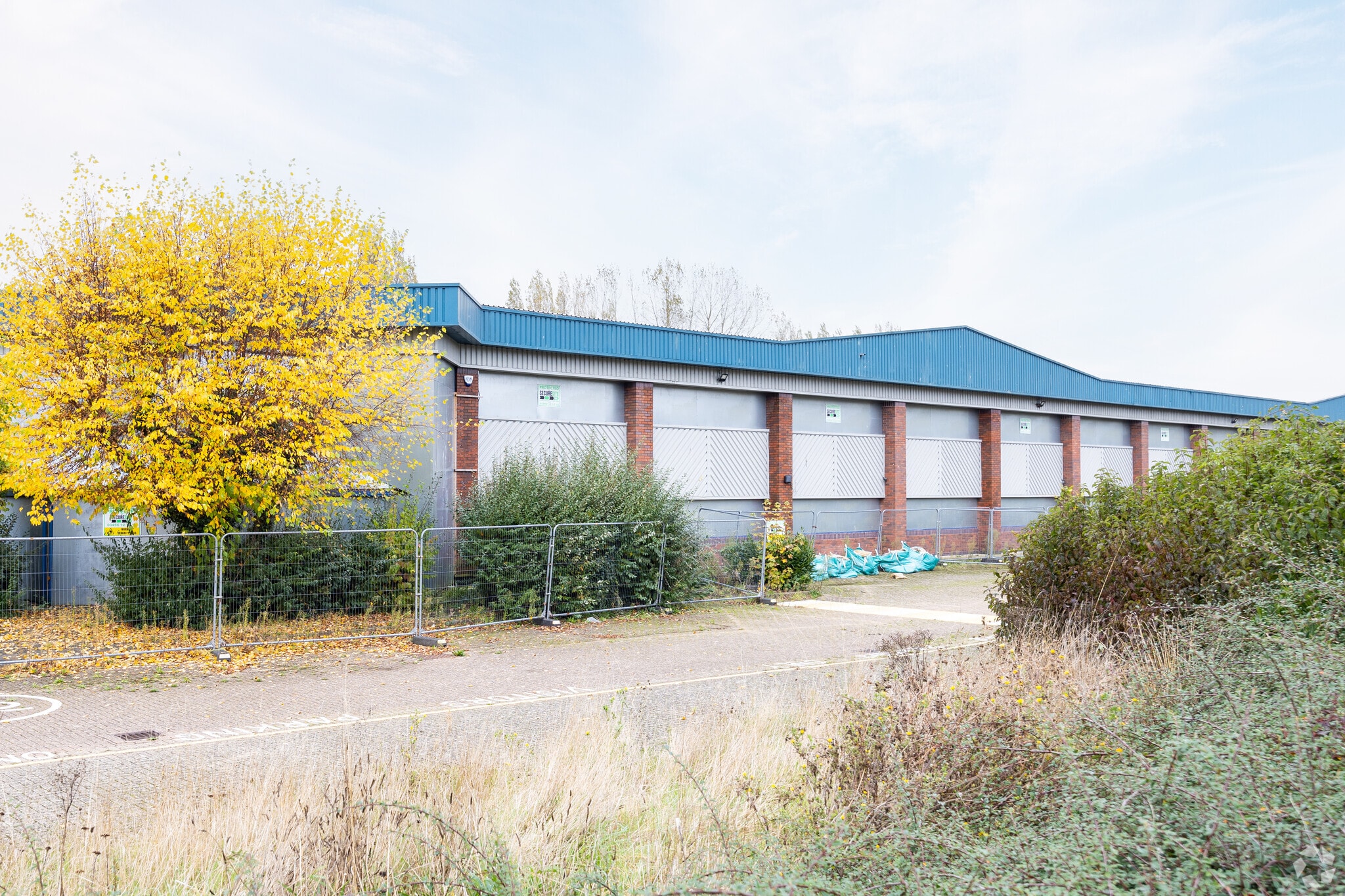 New Courtwick Ln, Littlehampton to rent Primary Photo- Image 1 of 4