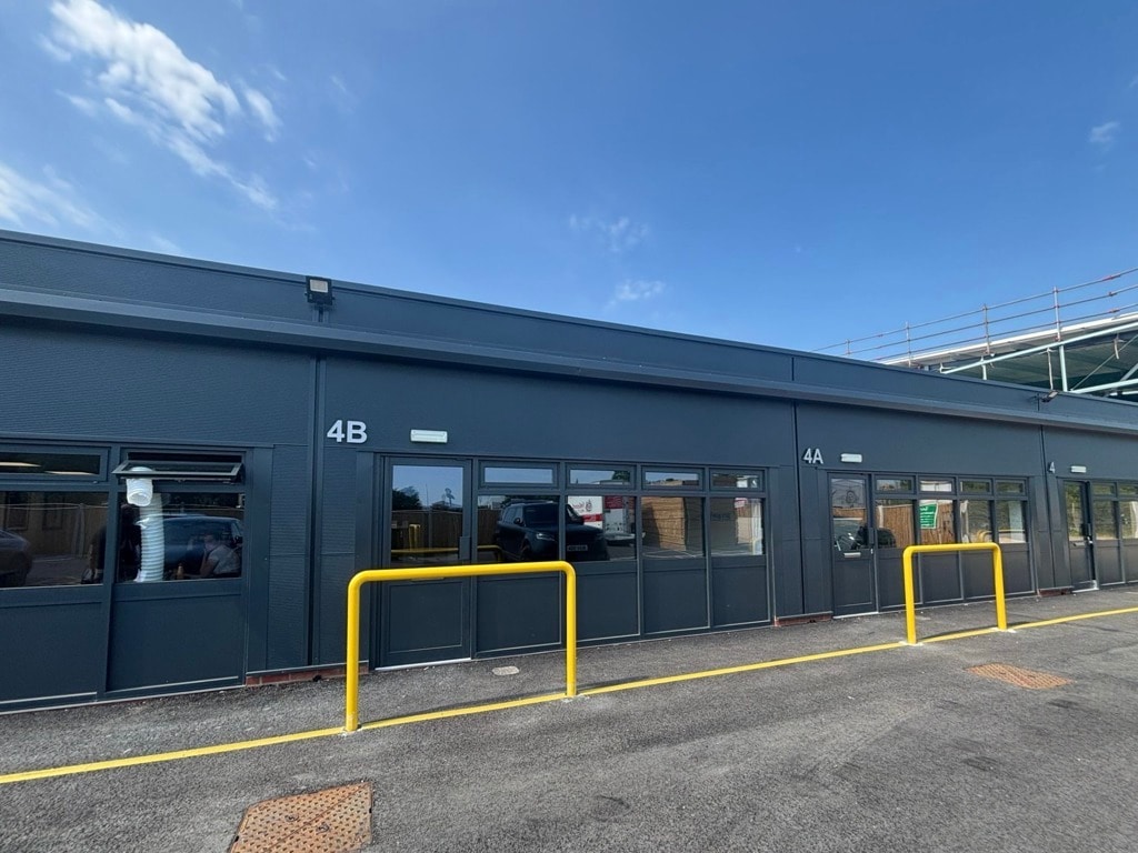 4B Snetterton Business Park, Norwich to rent Building Photo- Image 1 of 4