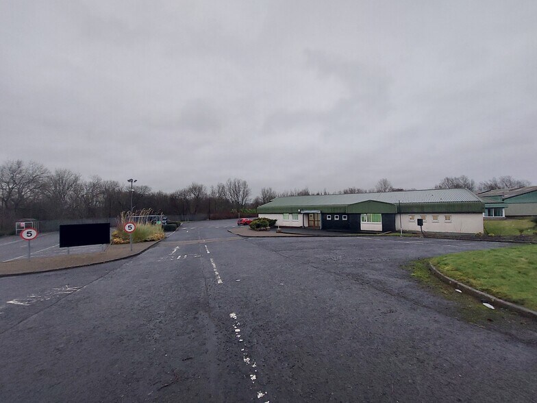 65A Cessnock Rd, Hurlford to rent - Building Photo - Image 1 of 10