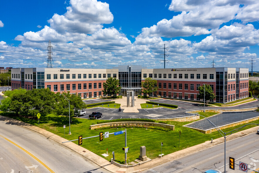 401 E Sonterra Blvd, San Antonio, TX for rent - Building Photo - Image 3 of 3