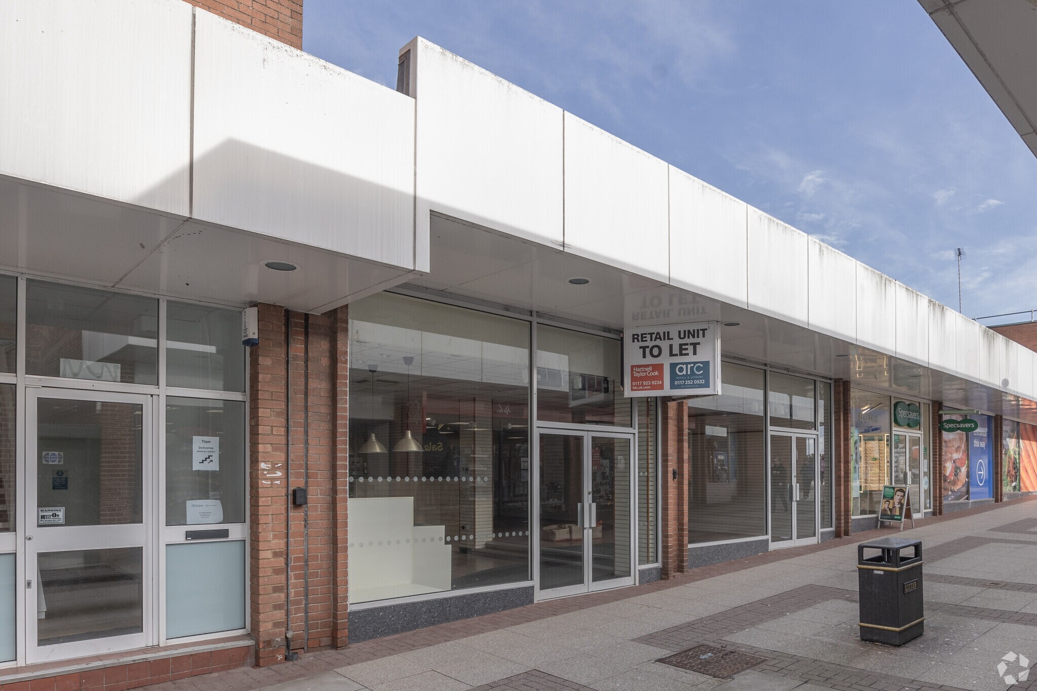 1-2 Bishops Walk, Tewkesbury to rent Primary Photo- Image 1 of 4