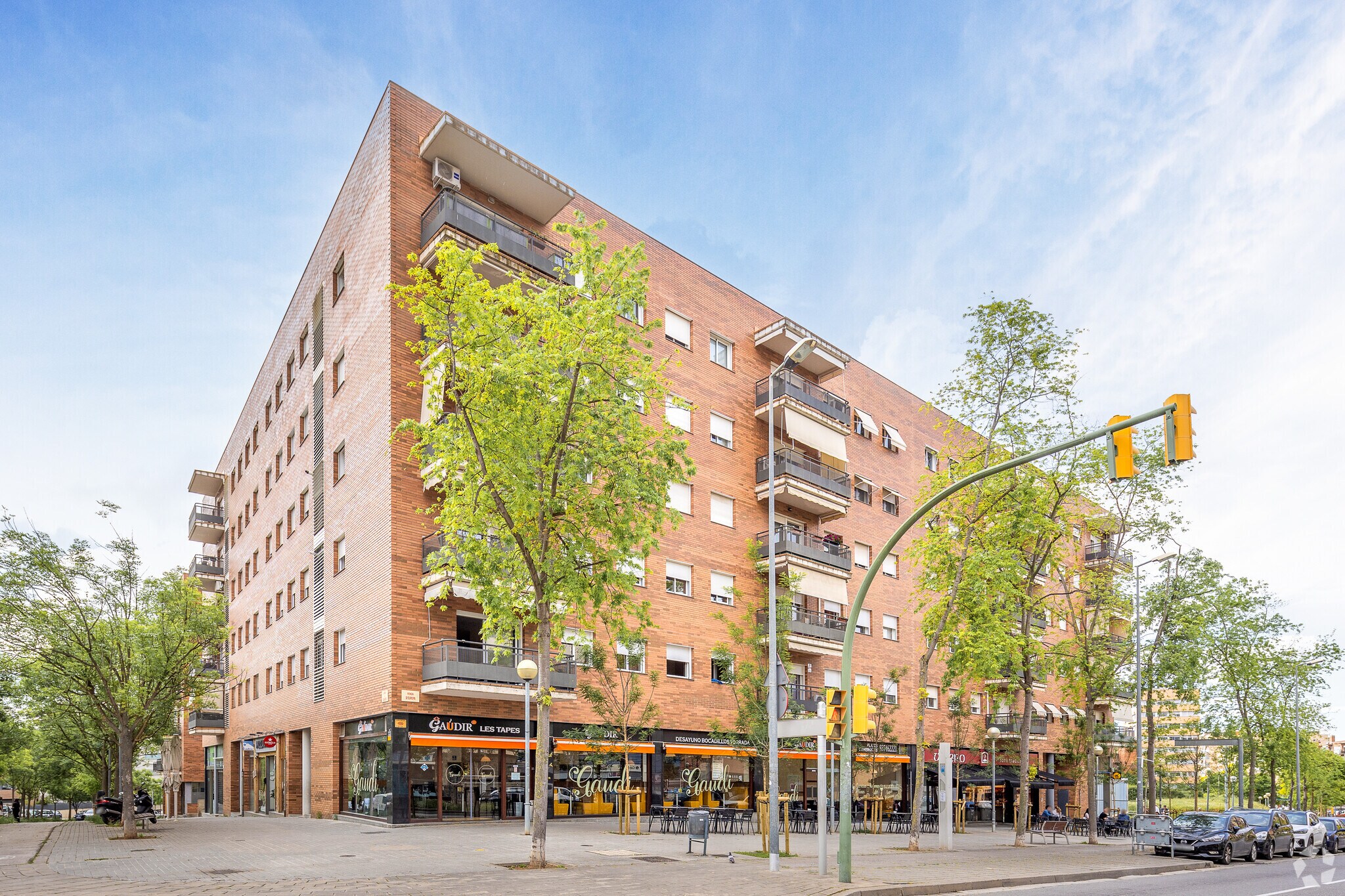 Carrer Sarajevo, 141-153, Sabadell, Barcelona for sale Primary Photo- Image 1 of 5