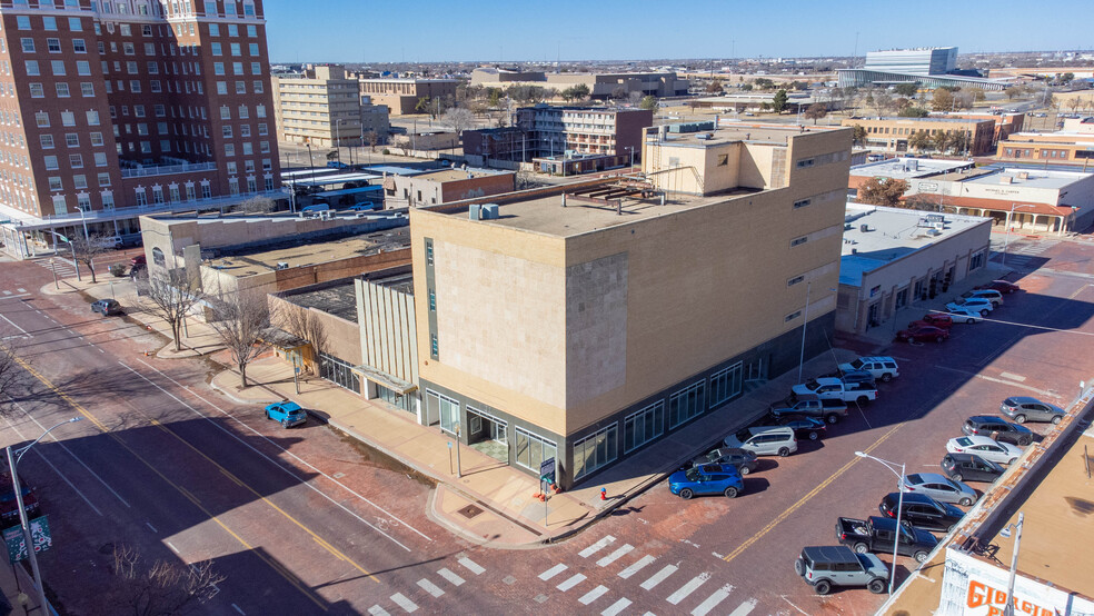 1102 Broadway St, Lubbock, TX for sale - Building Photo - Image 1 of 1