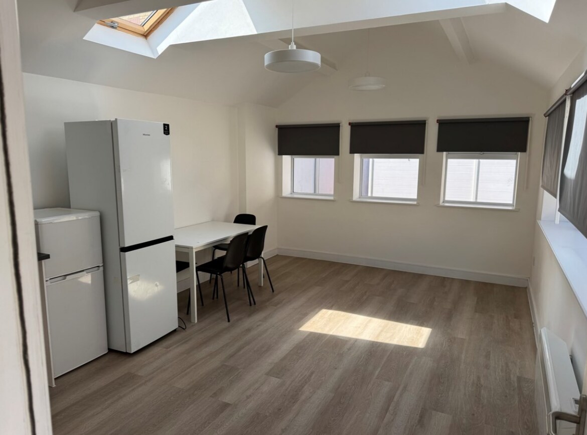 157 Camberwell Rd, London to rent Interior Photo- Image 1 of 3