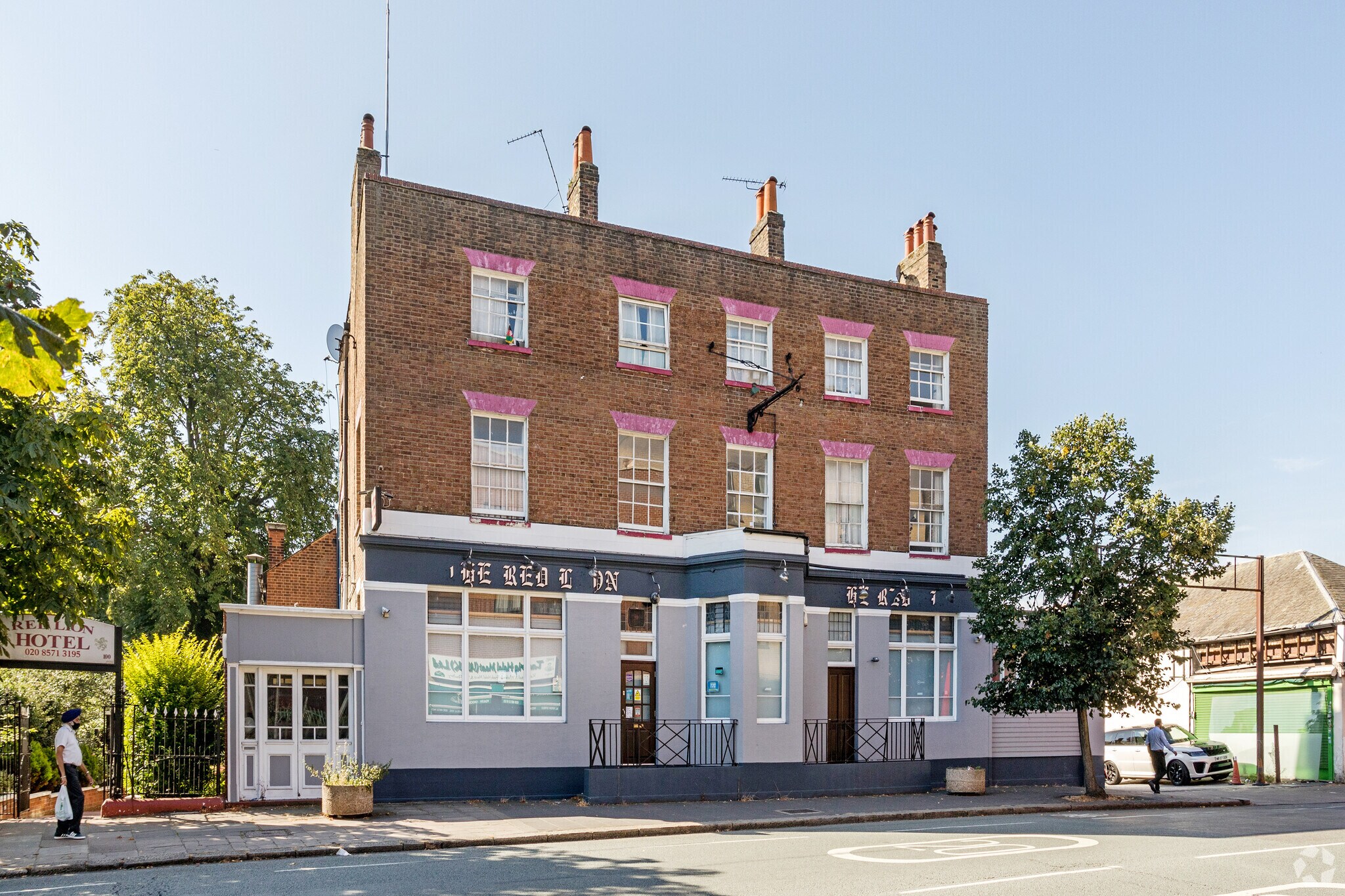 94-100 High St, Southall for sale Primary Photo- Image 1 of 1