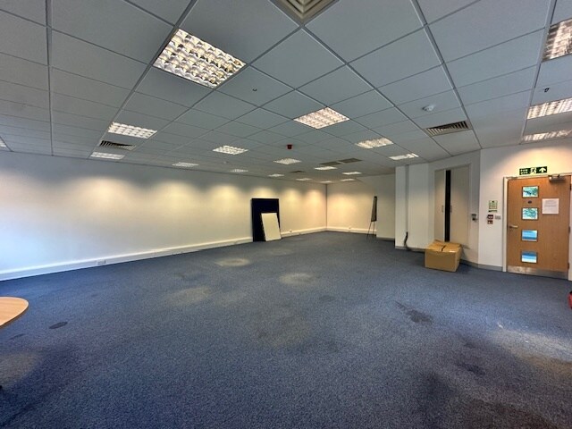 Manor Way, Borehamwood, HRT WD6 1GW - Unit 12 -  - Interior Photo - Image 1 of 2