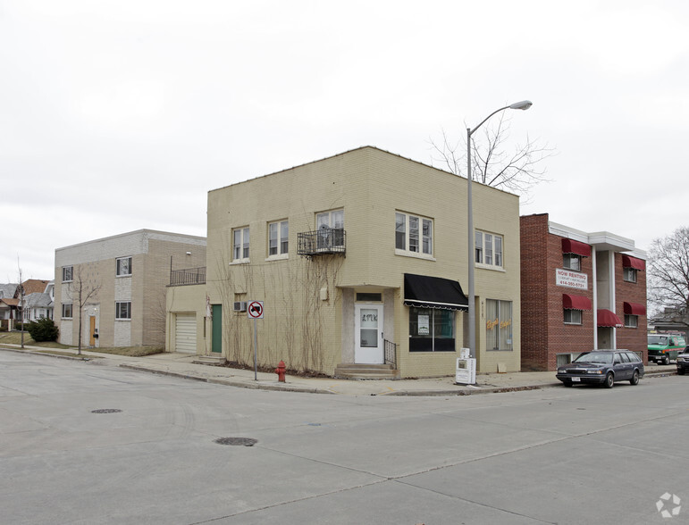 7328-7332 W Becher St, West Allis, WI for sale - Primary Photo - Image 1 of 1