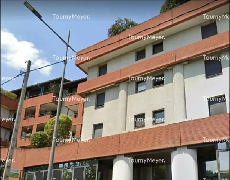 Office in Toulouse to rent - Building Photo - Image 1 of 5