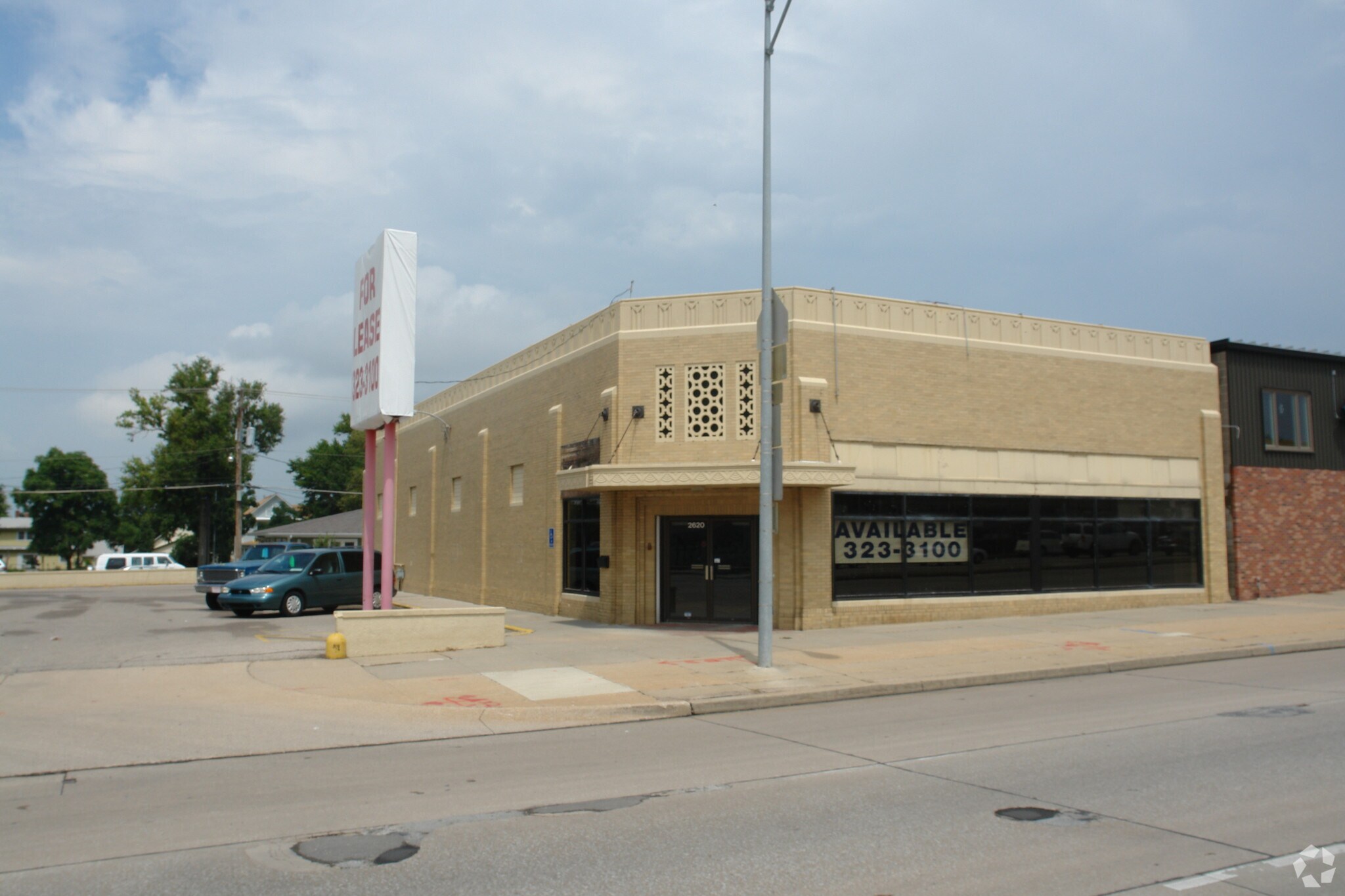 2620 O St, Lincoln, NE for sale Primary Photo- Image 1 of 1