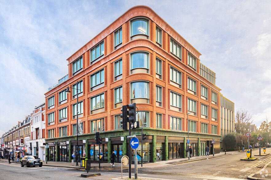 6068 Wimbledon Hill Rd, London, SW19 7PA UK