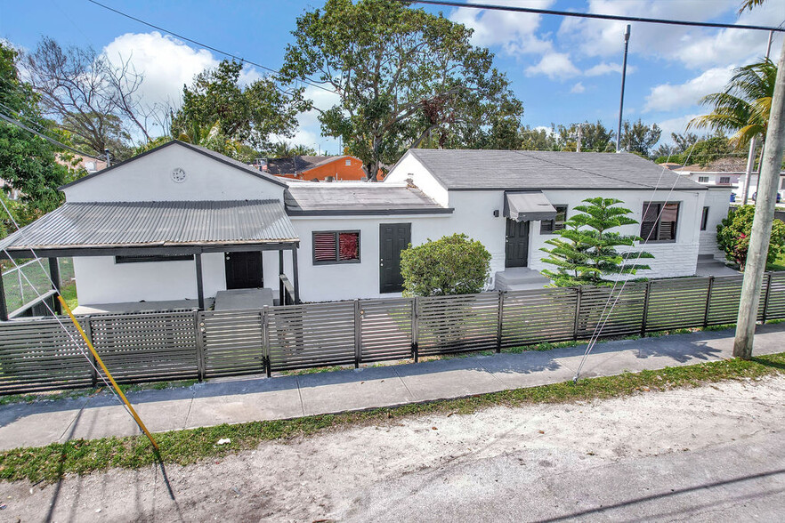 1102 NW 103rd St, Miami, FL for sale - Building Photo - Image 3 of 41