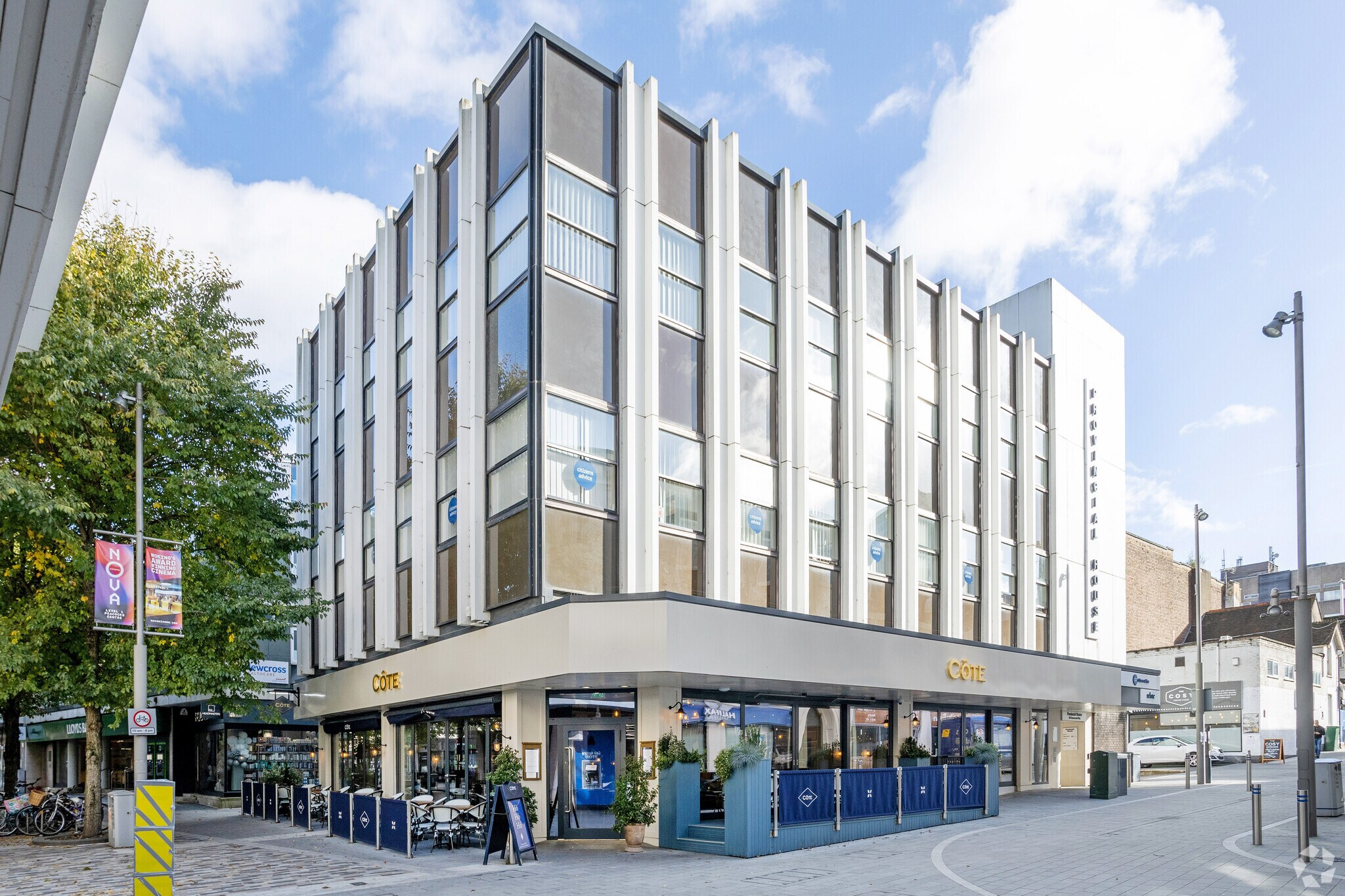 26 Commercial Way, Woking for sale Primary Photo- Image 1 of 1