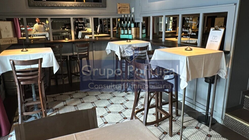 Retail in Madrid, Madrid to rent - Interior Photo - Image 3 of 10
