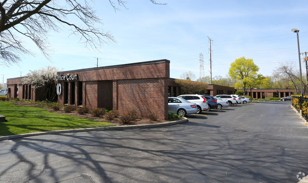 778 W Frontage Rd, Northfield, IL for rent - Building Photo - Image 2 of 5