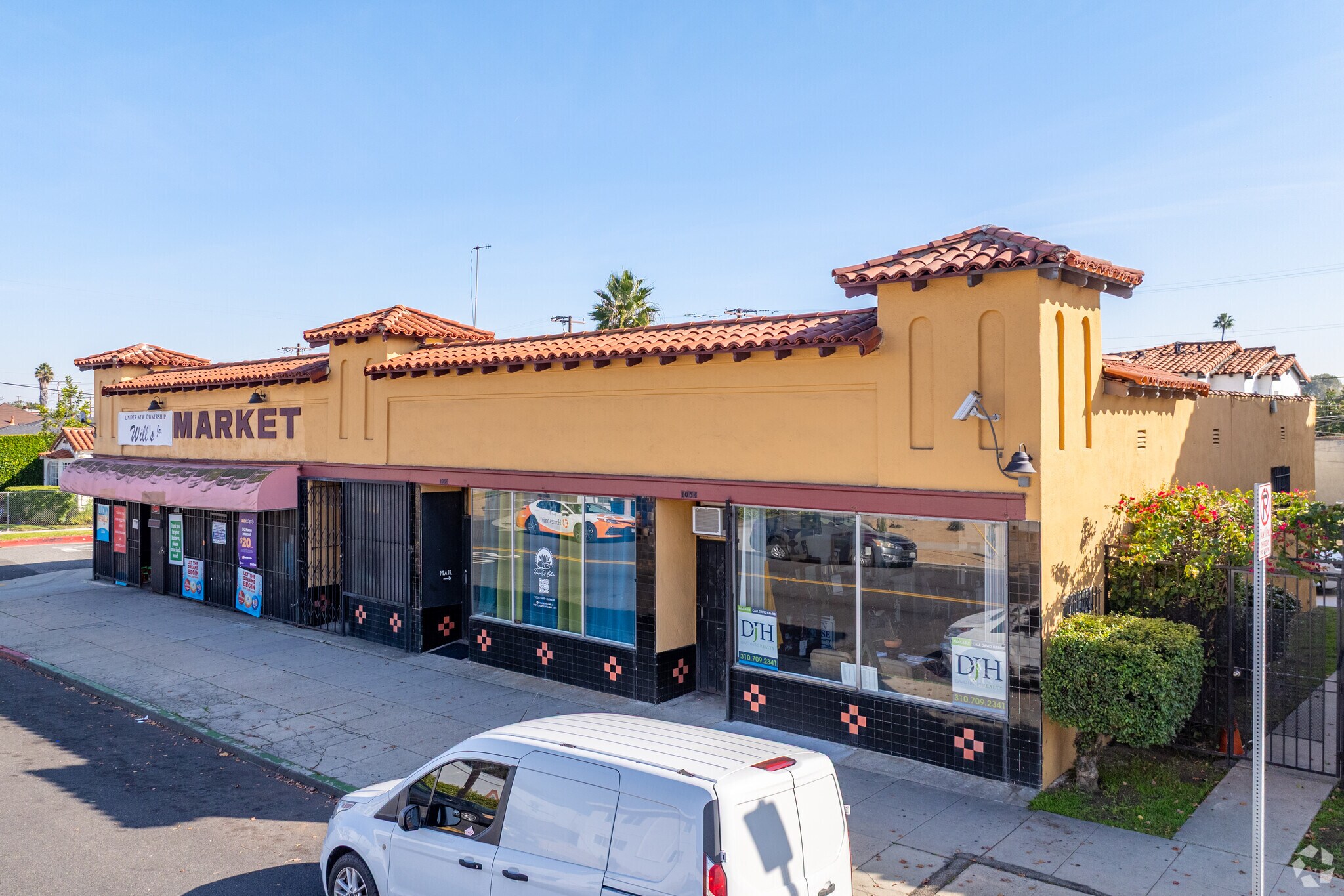 1056-1058 E Hyde Park Blvd, Inglewood, CA for sale Primary Photo- Image 1 of 1