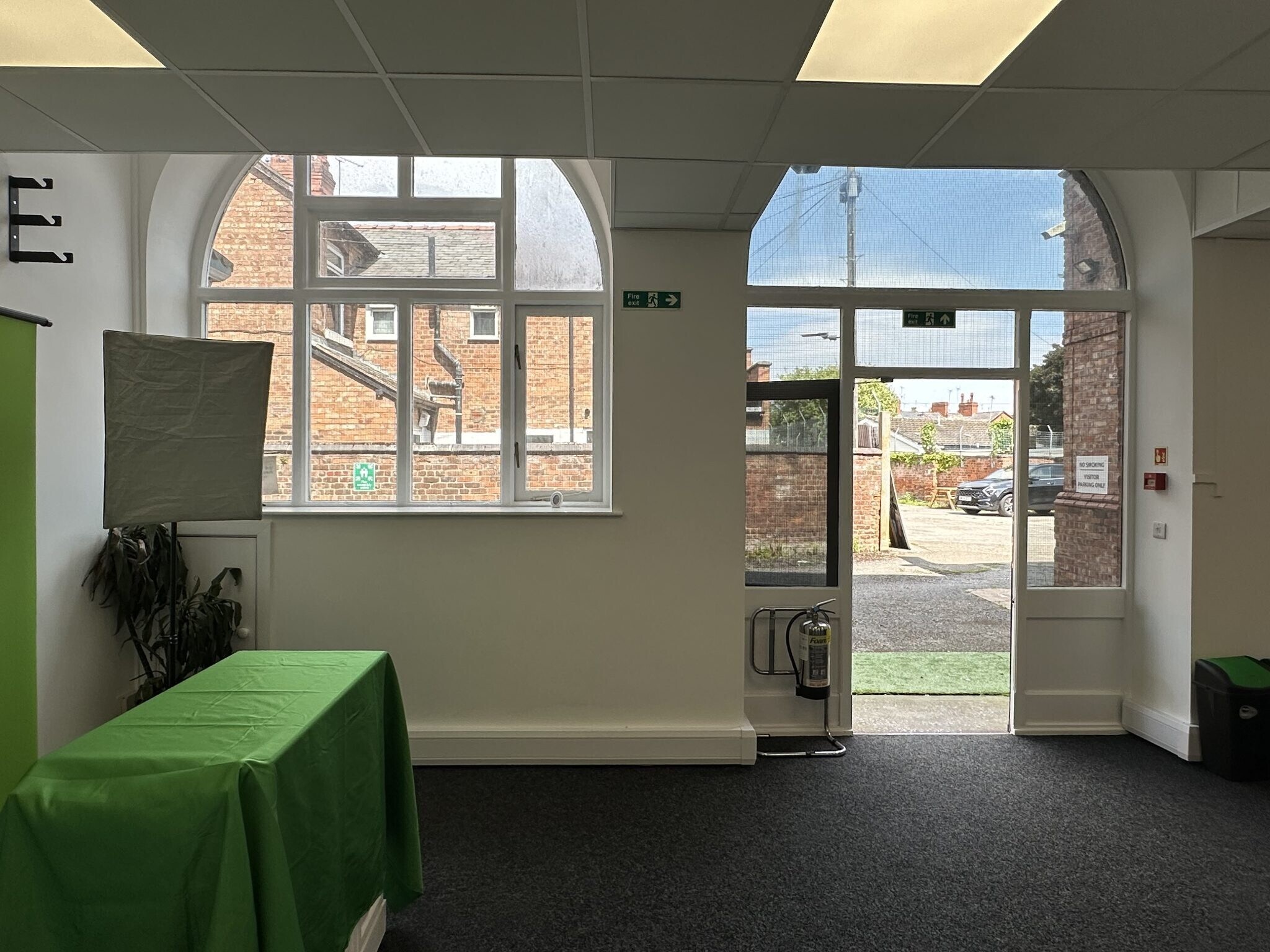 25 Egerton St, Chester to rent Interior Photo- Image 1 of 10