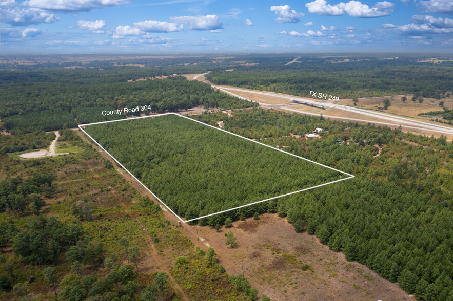 000 CR304, Navasota, TX for sale - Primary Photo - Image 1 of 9