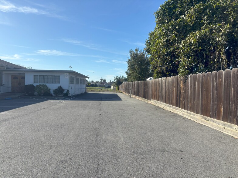 67 Eucalyptus Dr, Salinas, CA for sale - Building Photo - Image 2 of 16