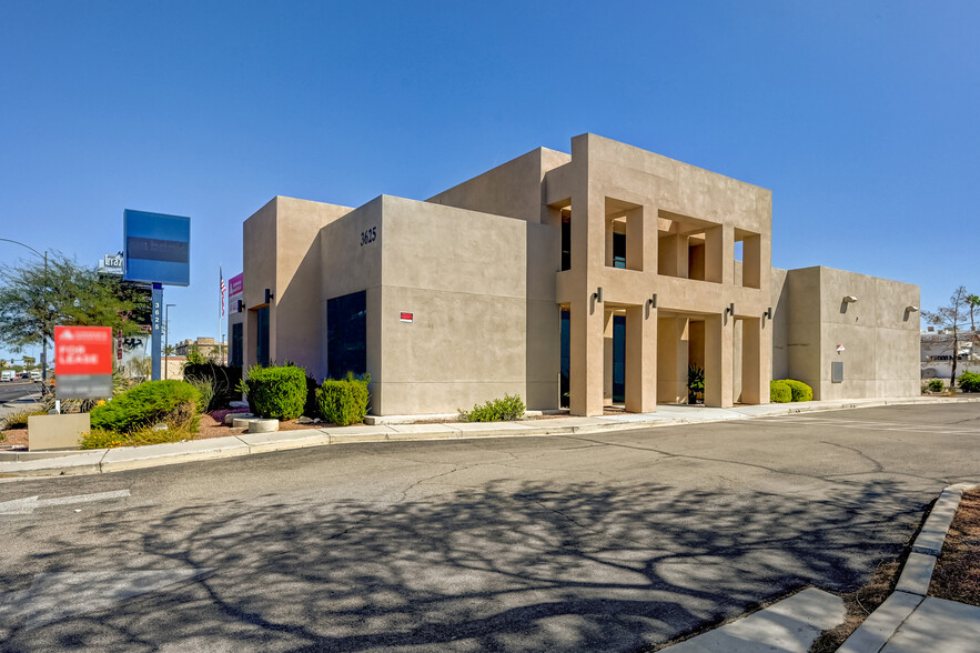 3625 W Russell Rd, Las Vegas, NV for rent - Building Photo - Image 1 of 5