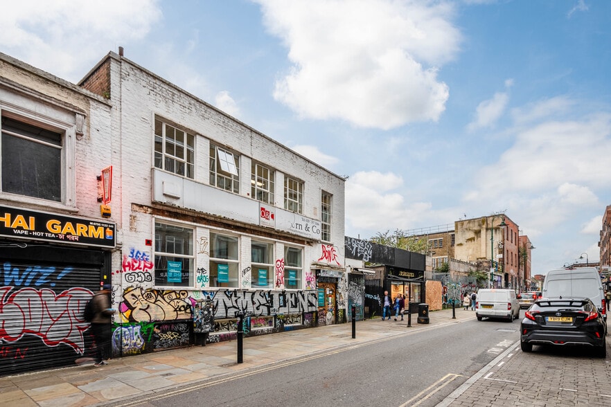 9-13 Osborn St, London to rent - Building Photo - Image 2 of 16