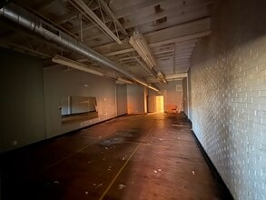 900 E Main St, Easley, SC to rent Interior Photo- Image 2 of 2