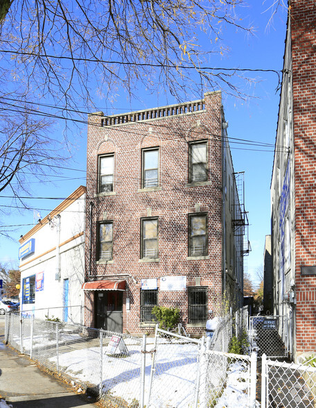 955 E 233rd St, Bronx, NY for sale - Building Photo - Image 1 of 1