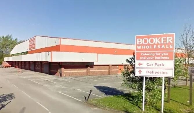 Ffordd Maelgwyn, Llandudno Junction for sale Primary Photo- Image 1 of 1