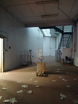 More details for Calle Luis i, Madrid - Industrial to Rent