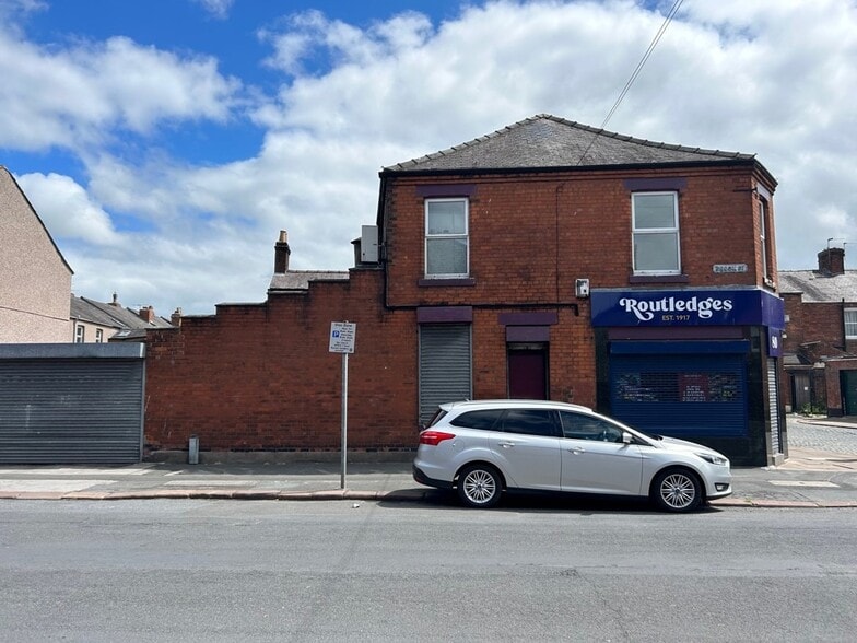 80 Brook St, Carlisle to rent - Building Photo - Image 2 of 2