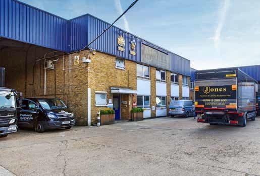 24 Creekside, London to rent Primary Photo- Image 1 of 6